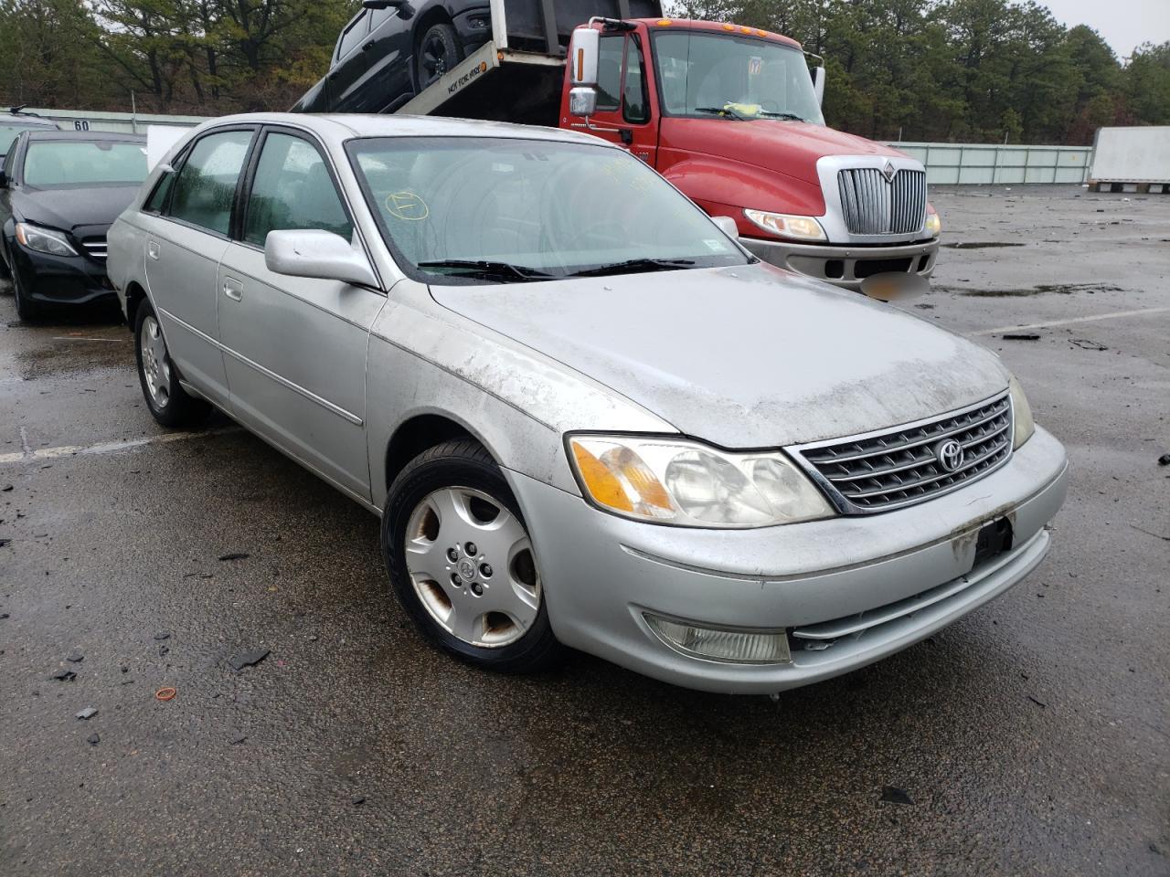 TOYOTA AVALON XL 2004 with VIN 4T1BF28B84U372852 - Photo from auction