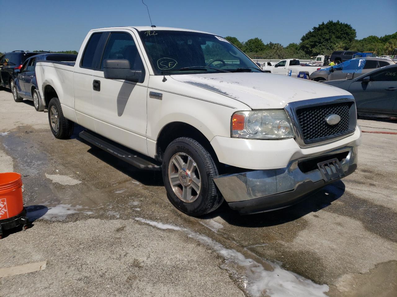 FORD F150 2007 con VIN 1FTRX12W87FA94114 - Foto de la subasta