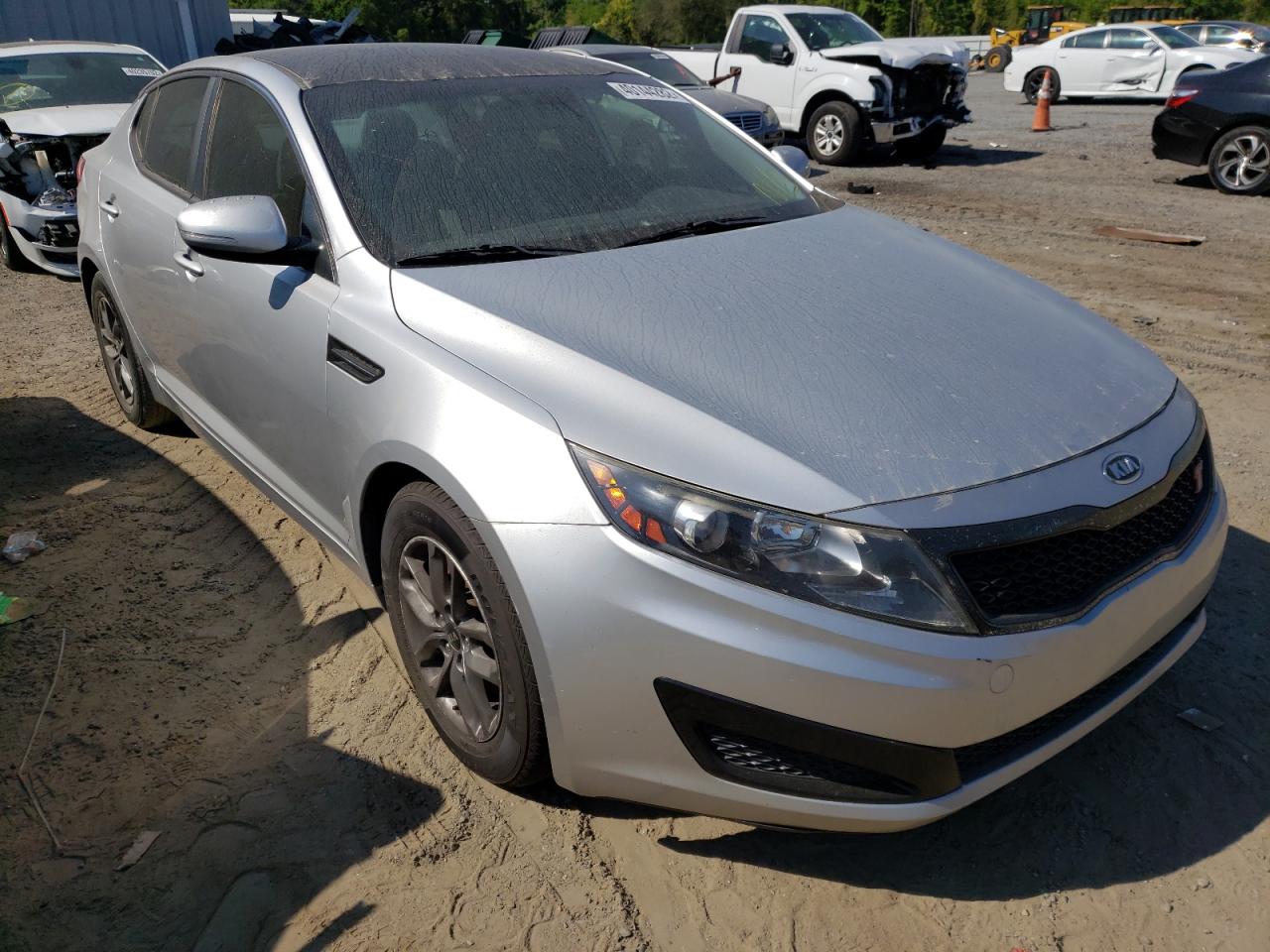 KIA OPTIMA LX 2011 with VIN KNAGM4A72B5185712 - Photo from auction