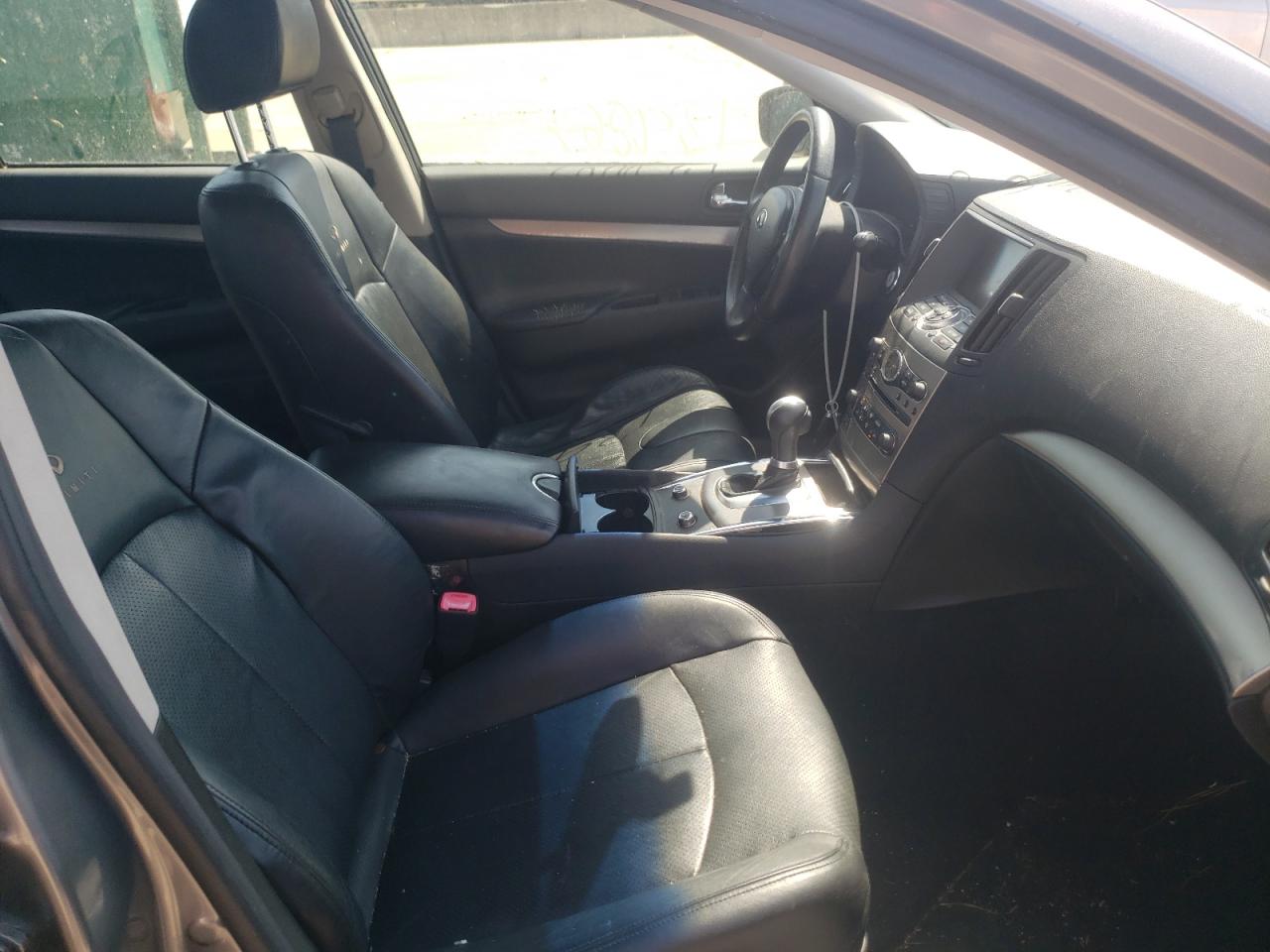 Photo 5 from auction – 2010 INFINITI G37 BASE with VIN JN1CV6AP4AM401867