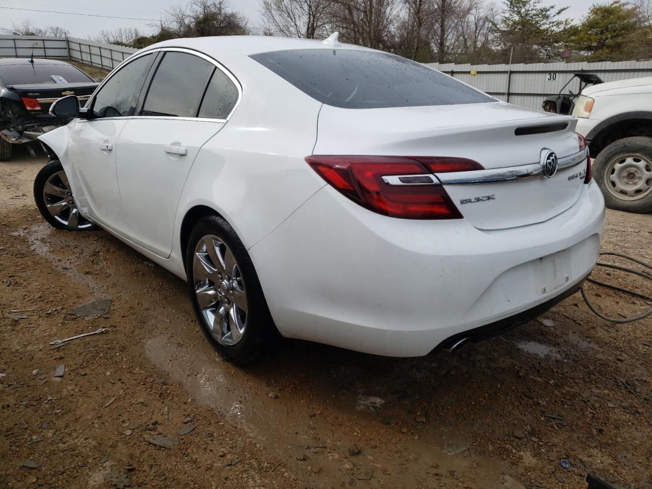 Photo 3 from auction – 2014 BUICK REGAL with VIN 2G4GL5EX8E9226479