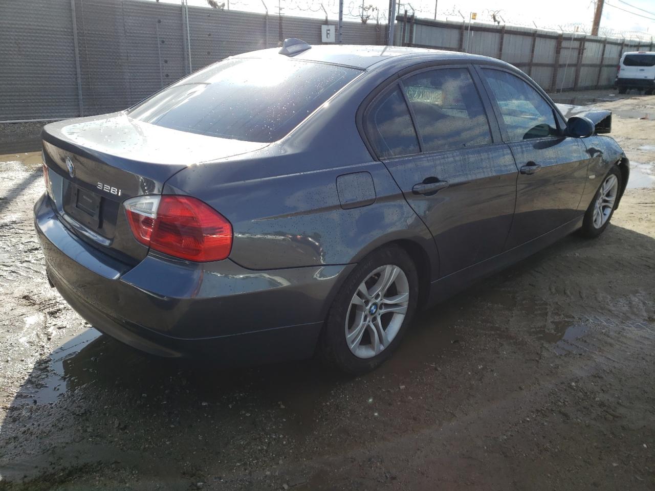 Photo 4 from auction – 2008 BMW 328 I SULE with VIN WBAVC57538NK77460