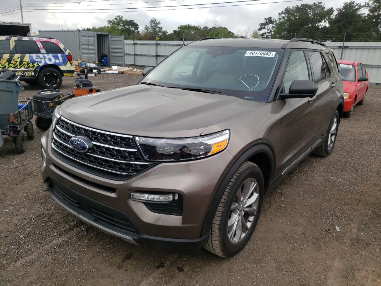 Photo 2 from auction – 2021 FORD EXPLORER X with VIN 1FMSK7DHXMGB23048