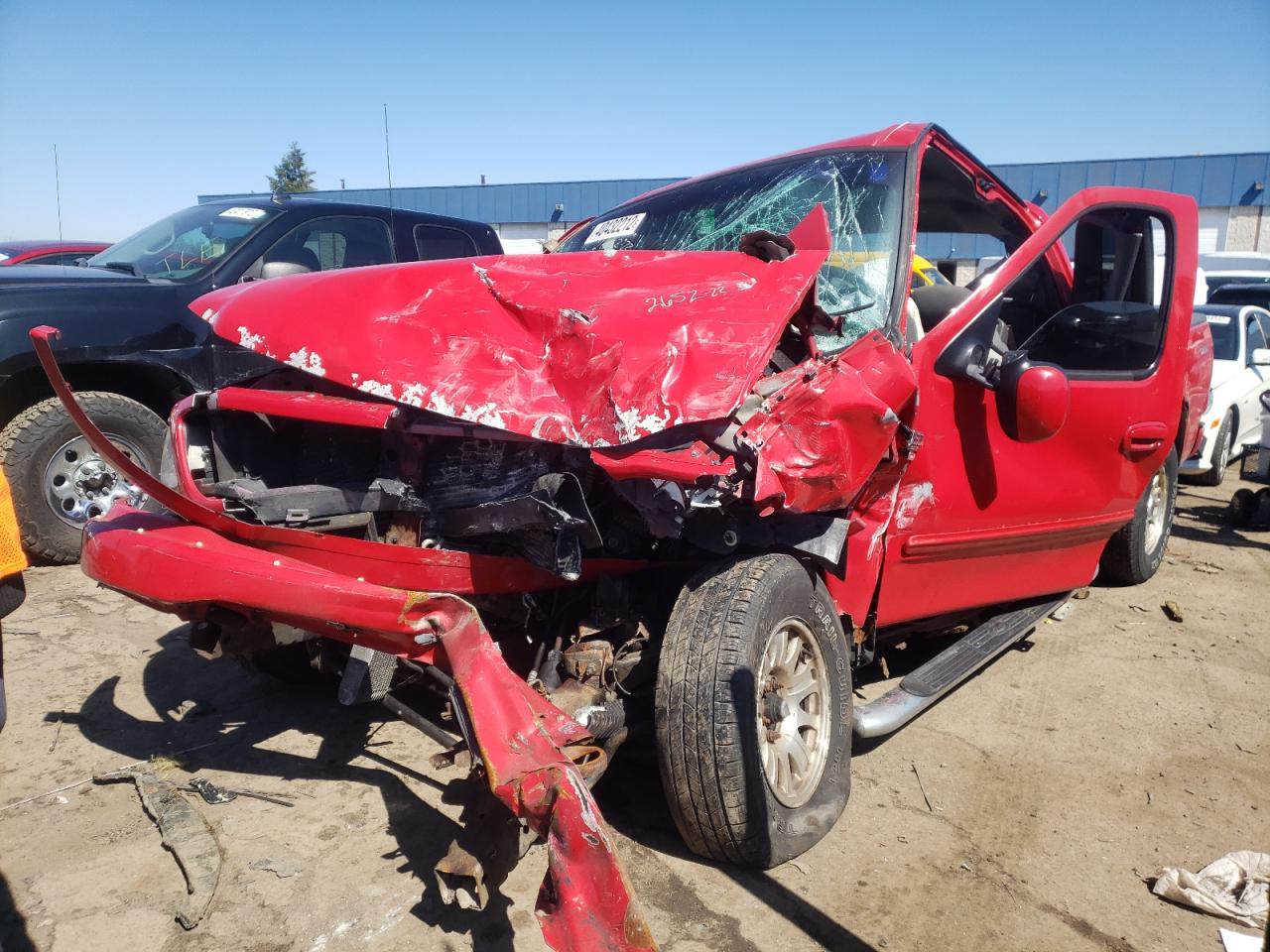 Photo 2 from auction – 2003 FORD F150 with VIN 1FTRX17L83NA73178