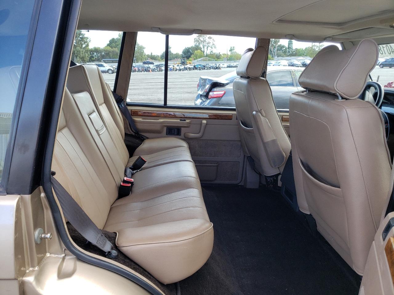 Photo 6 from auction – 1995 LAND ROVER RANGE ROVE with VIN SALHF1348SA649606