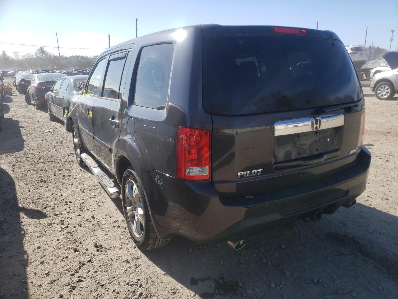 Photo 3 from auction – 2012 HONDA PILOT EXL with VIN 5FNYF4H50CB062383