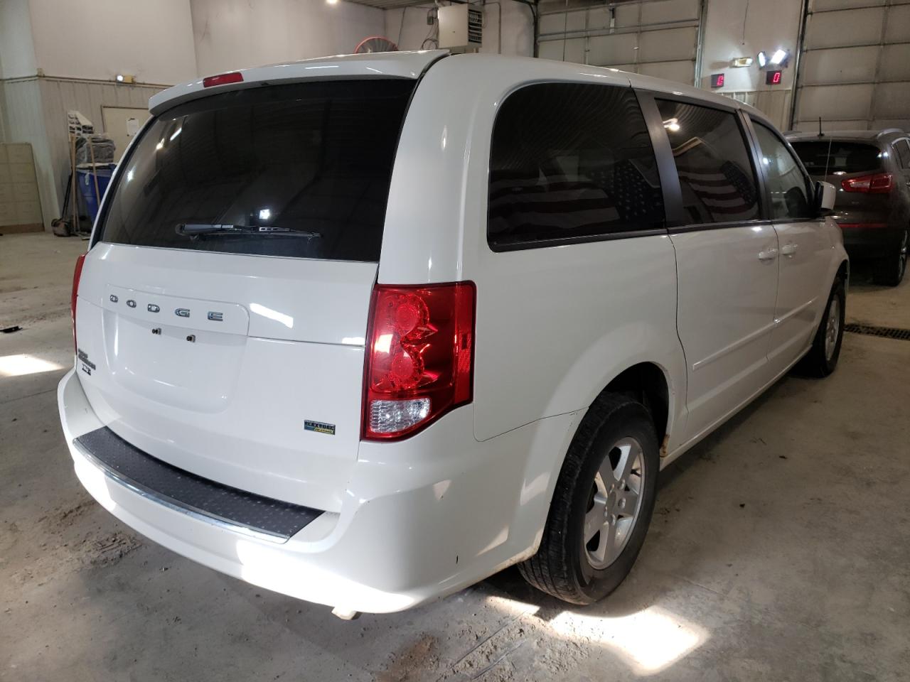 Photo 4 from auction – 2013 DODGE GRAND CARA with VIN 2C4RDGCG3DR522906