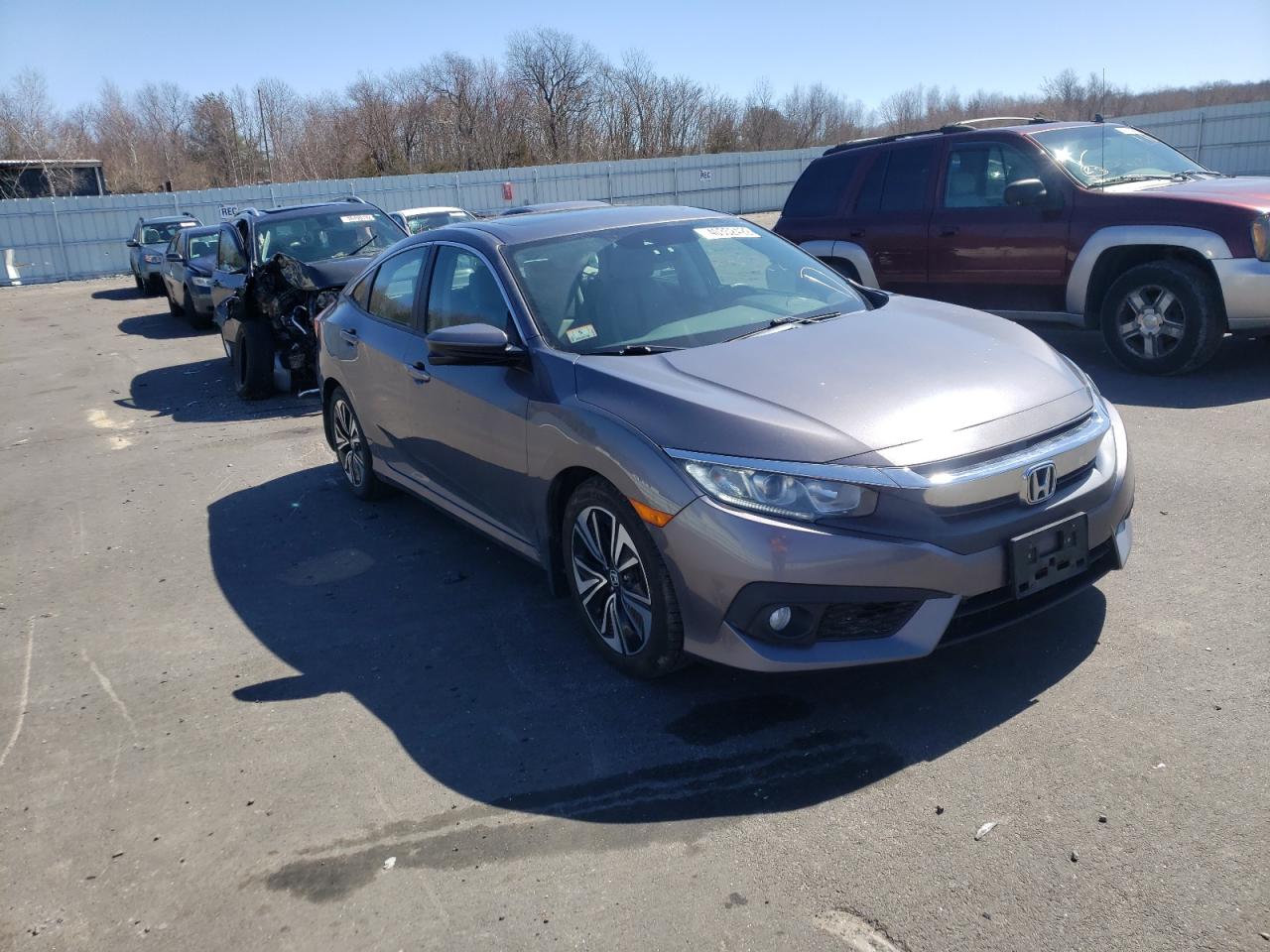 HONDA CIVIC EX 2016 with VIN 19XFC1F49GE002848 - Photo from auction