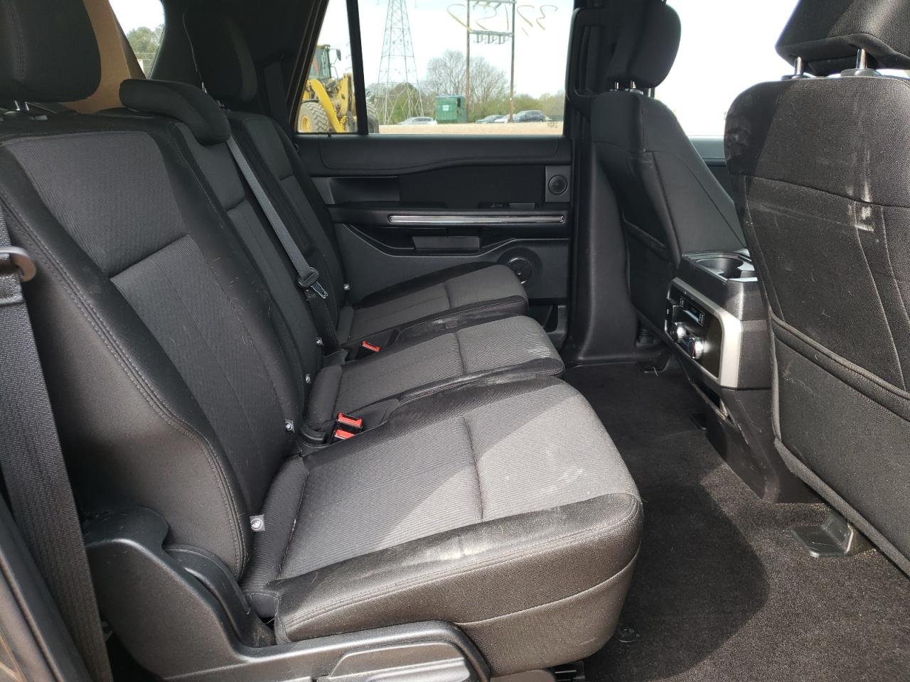 Photo 6 from auction – 2018 FORD EXPEDITION with VIN 1FMJK1JT5JEA17132