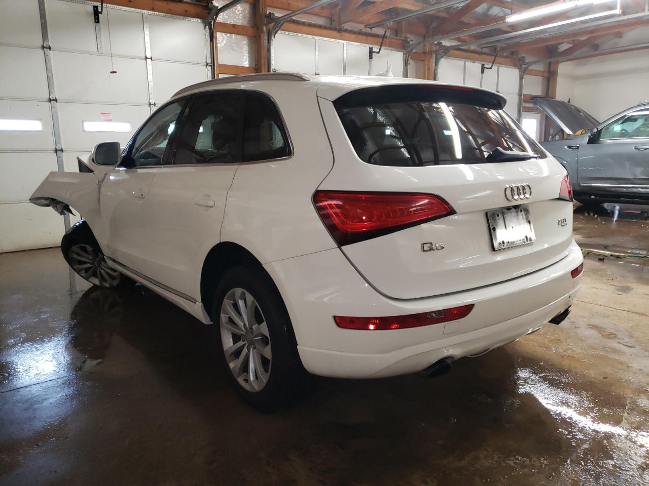 Photo 3 from auction – 2014 AUDI Q5 PREMIUM with VIN WA1LFAFP8EA002886