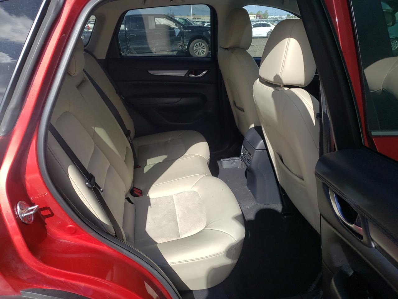 Photo 6 from auction – 2019 MAZDA CX-5 TOURI with VIN JM3KFACM6K1543451
