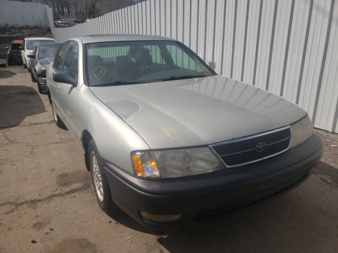 TOYOTA AVALON 1999 with VIN 4T1BF18B2XU331566 - Photo from auction