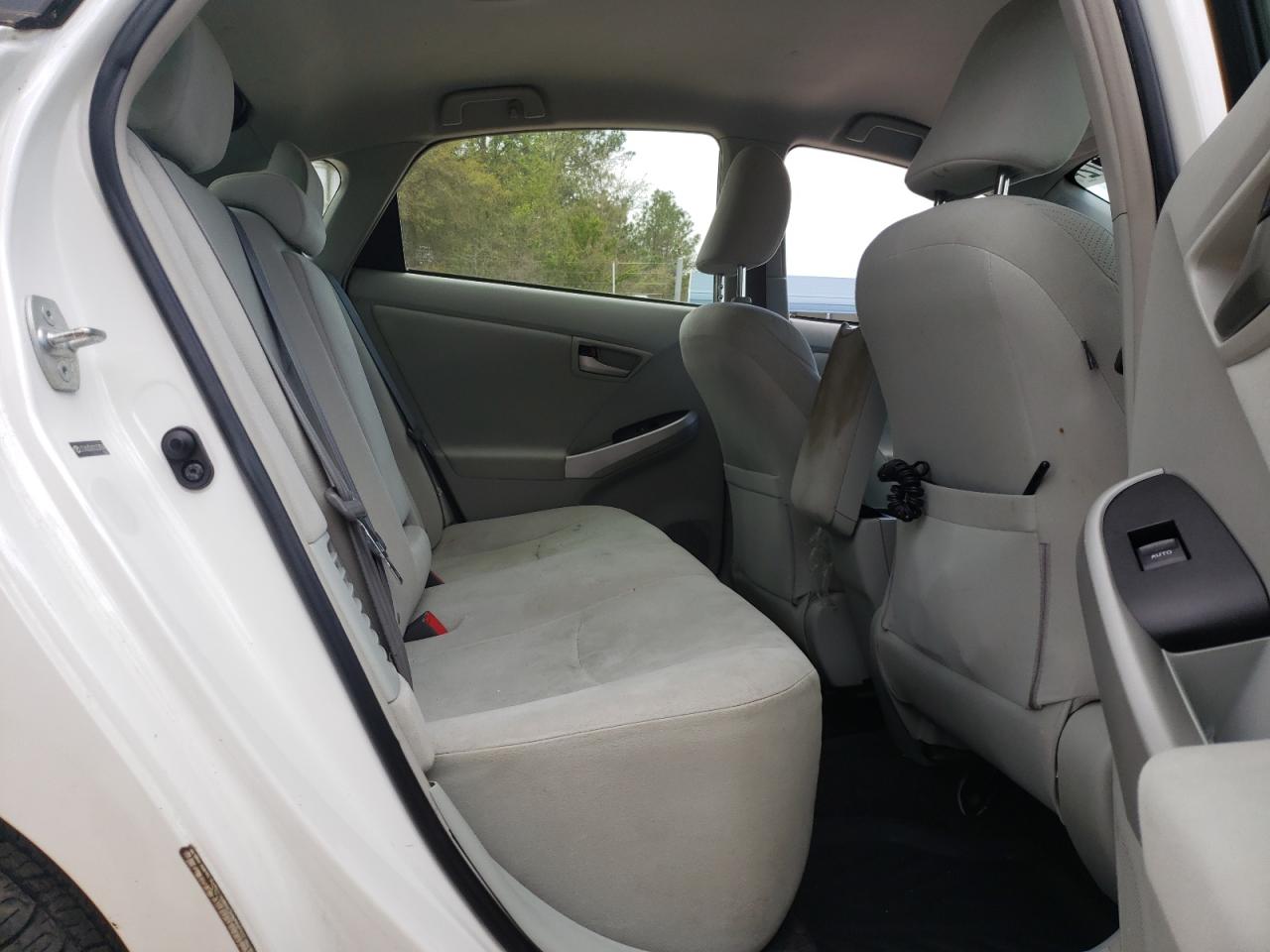 Photo 6 from auction – 2012 TOYOTA PRIUS with VIN JTDKN3DU2C0334544