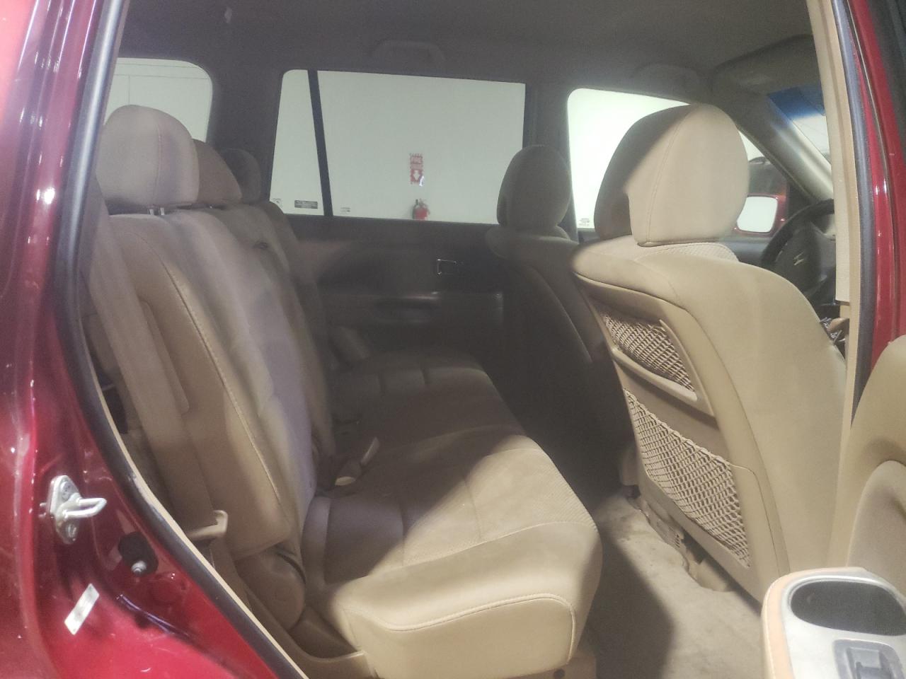 Photo 6 from auction – 2006 HONDA PILOT EX with VIN 5FNYF18436B023233