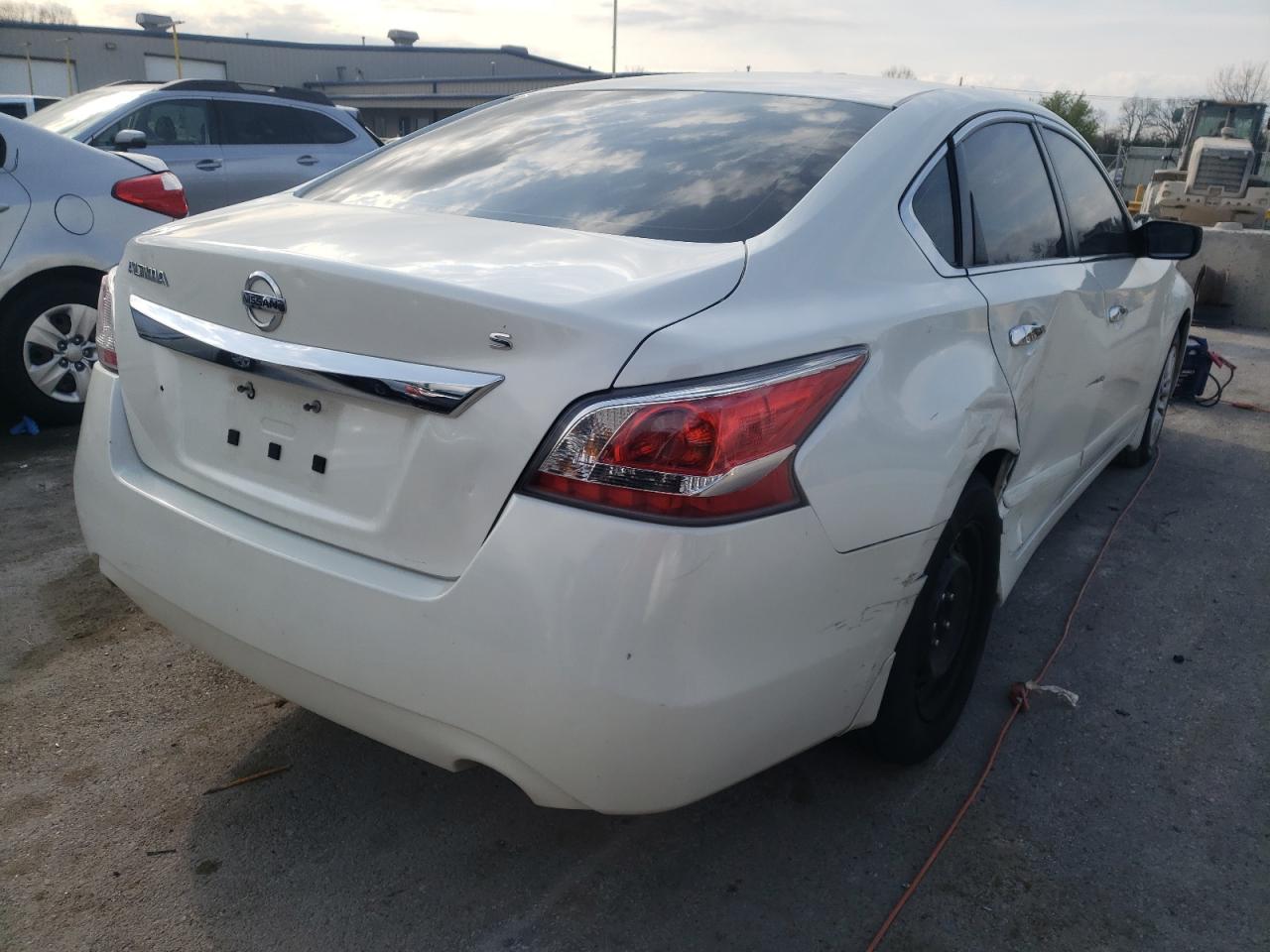 Photo 4 from auction – 2015 NISSAN ALTIMA 2.5 with VIN 1N4AL3AP6FC578366