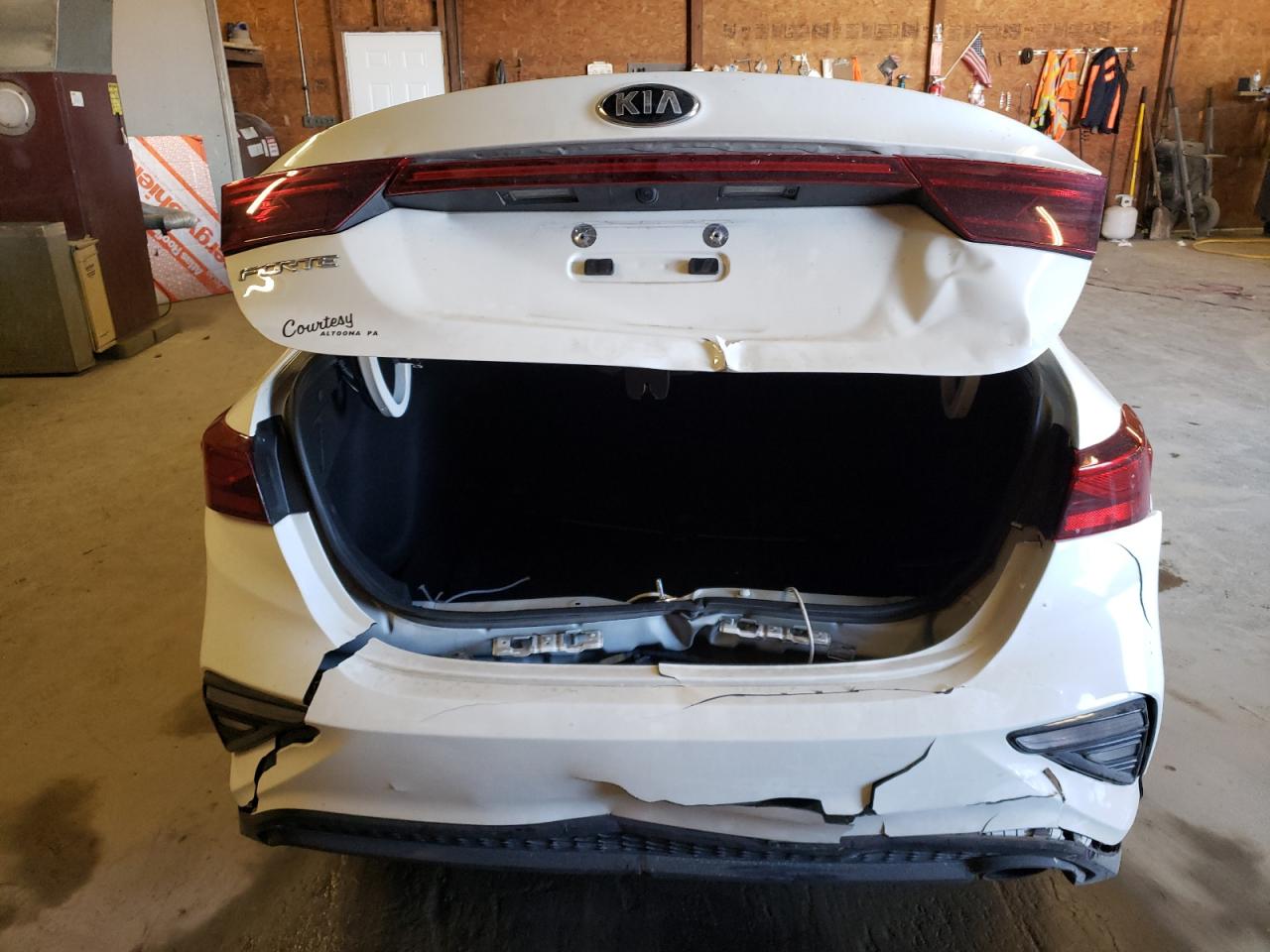 Photo 9 from auction – 2020 KIA FORTE FE with VIN 3KPF24AD7LE232765