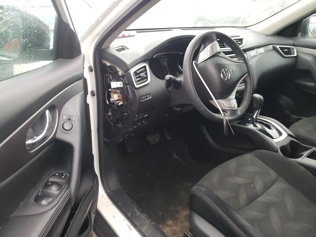 Photo 9 from auction – 2015 NISSAN ROGUE S with VIN 5N1AT2MK3FC915060