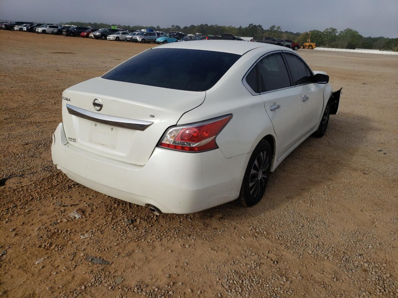 Photo 4 from auction – 2014 NISSAN ALTIMA 2.5 with VIN 1N4AL3AP3EC418993