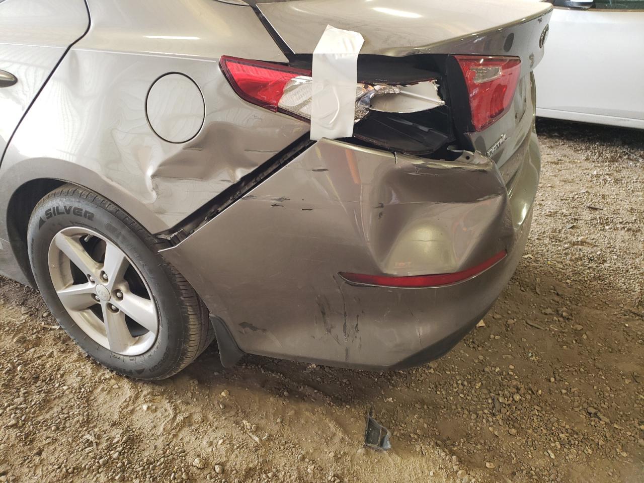 Photo 9 from auction – 2015 KIA OPTIMA LX with VIN 5XXGM4A79FG367492