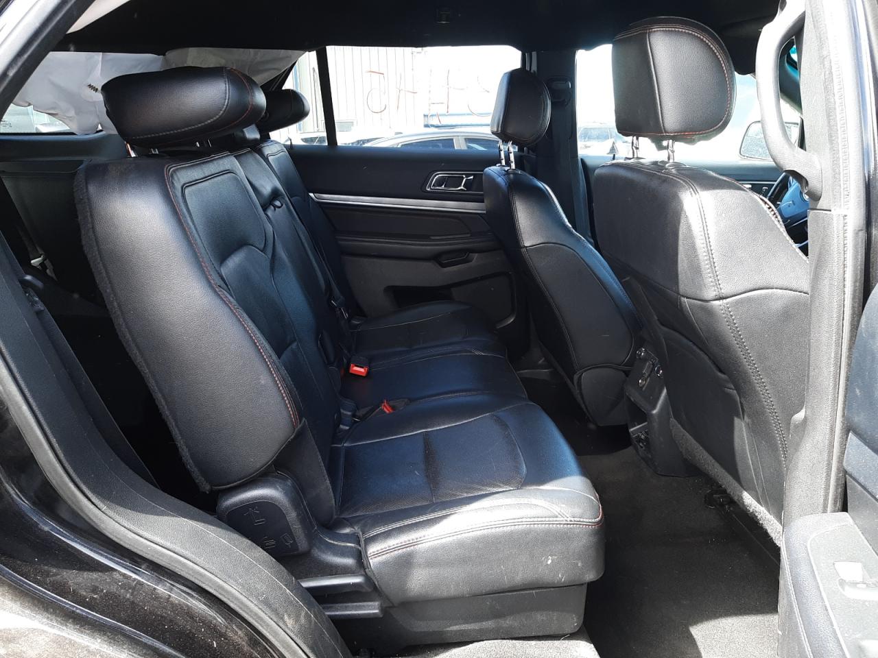 Photo 6 from auction – 2016 FORD EXPLORER S with VIN 1FM5K8GT3GGC27839
