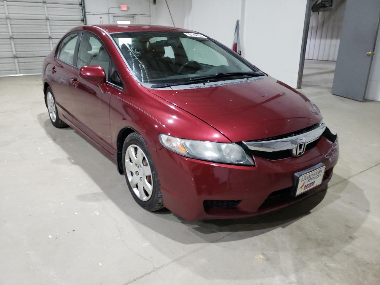 HONDA CIVIC LX 2010 with VIN 19XFA1F57AE020609 - Photo from auction
