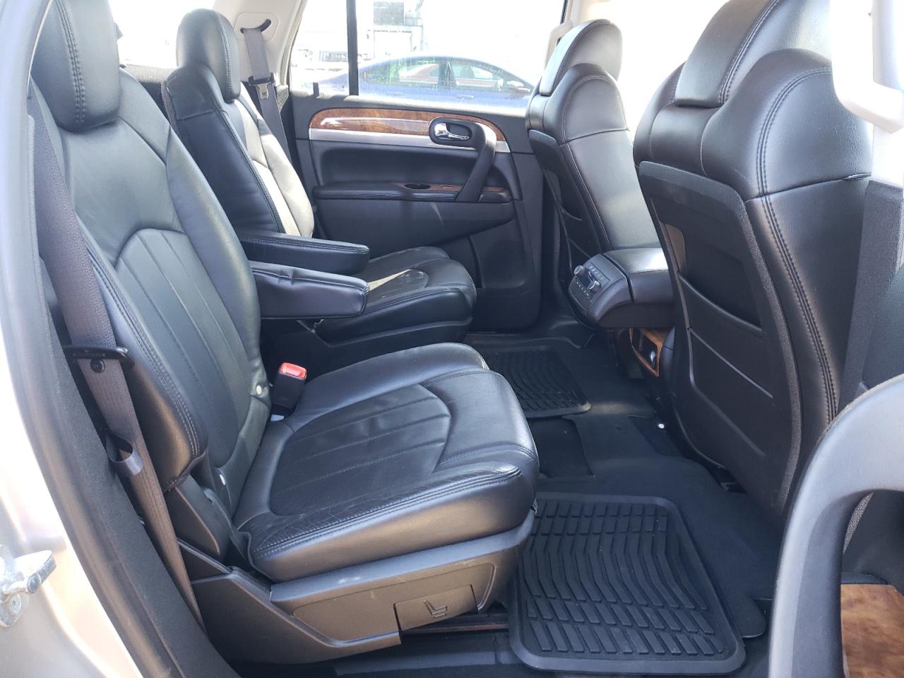 Photo 6 from auction – 2008 BUICK ENCLAVE CX with VIN 5GAER23758J108900