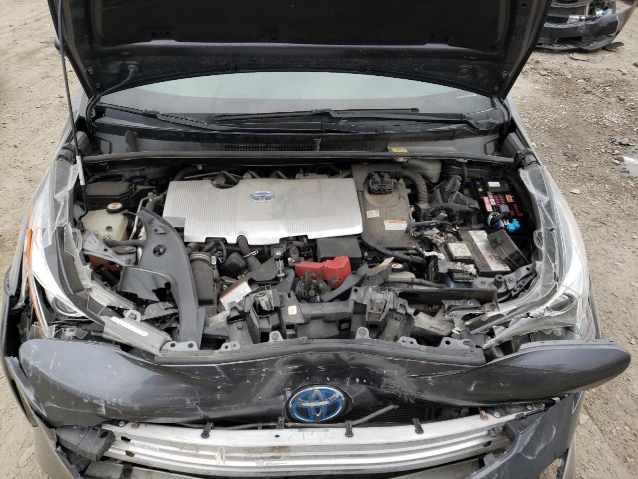 Photo 7 from auction – 2017 TOYOTA PRIUS with VIN JTDKARFU6H3543089