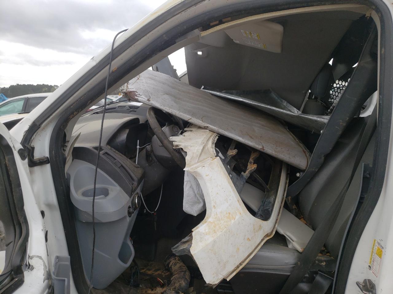 Photo 5 from auction – 2015 FORD TRANSIT T- with VIN 1FTNR1ZG3FKA63043