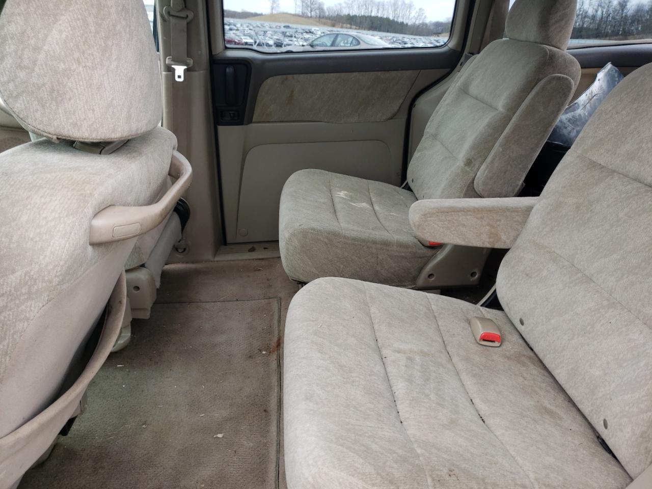 Photo 6 from auction – 2001 HONDA ODYSSEY EX with VIN 2HKRL18611H573667