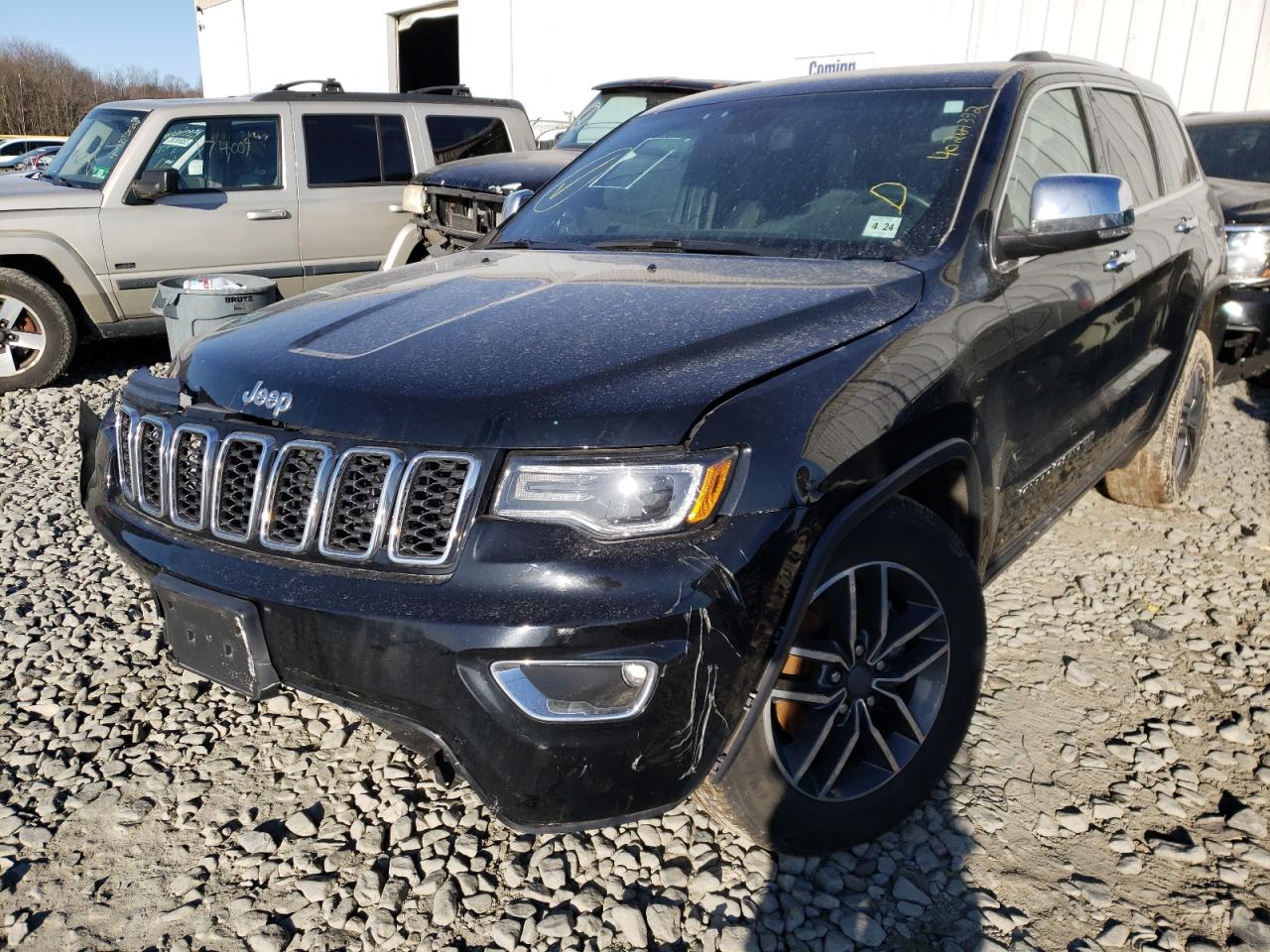 Photo 2 from auction – 2019 JEEP GRAND CHER with VIN 1C4RJFBG5KC695918