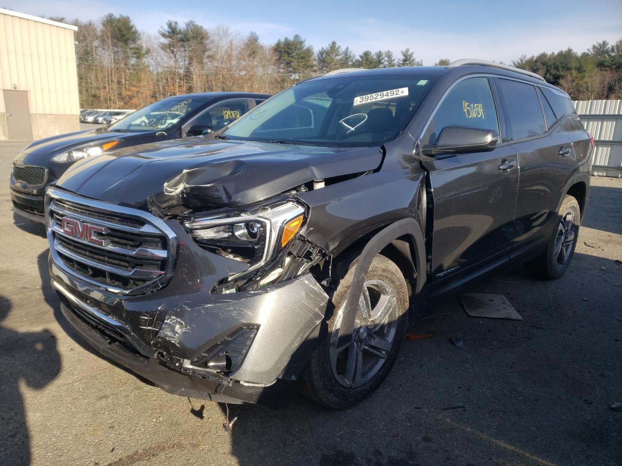 Photo 2 from auction – 2020 GMC TERRAIN SL with VIN 3GKALVEV4LL140738