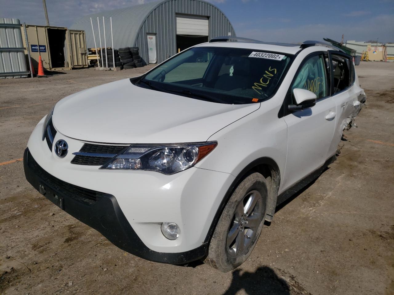 Photo 2 from auction – 2015 TOYOTA RAV4 XLE with VIN 2T3RFREV9FW375873