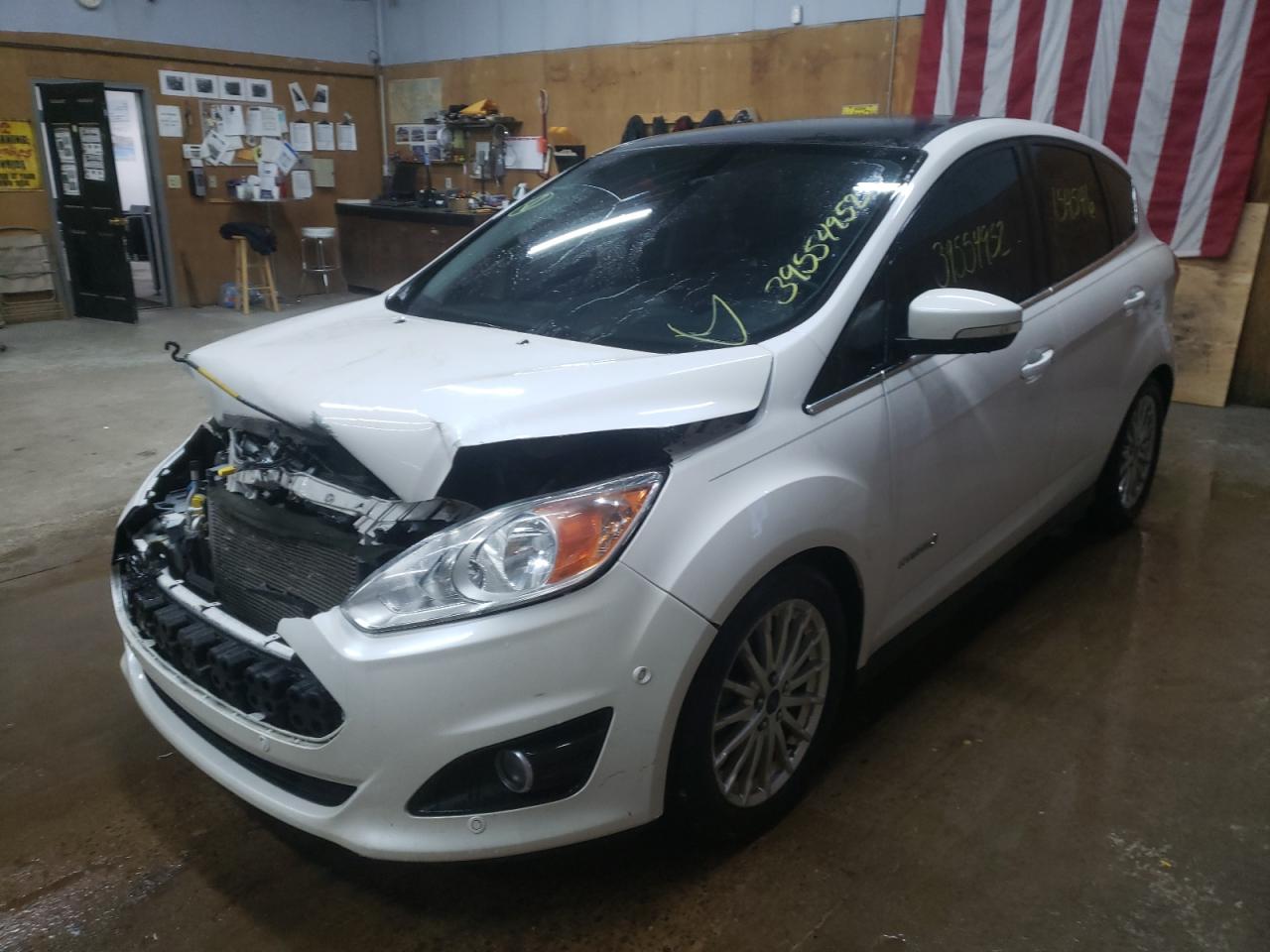 Photo 2 from auction – 2015 FORD C-MAX SEL with VIN 1FADP5BU3FL112654