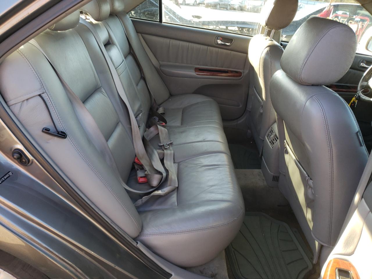 Photo 6 from auction – 2006 TOYOTA CAMRY LE with VIN 4T1BF30K46U623998