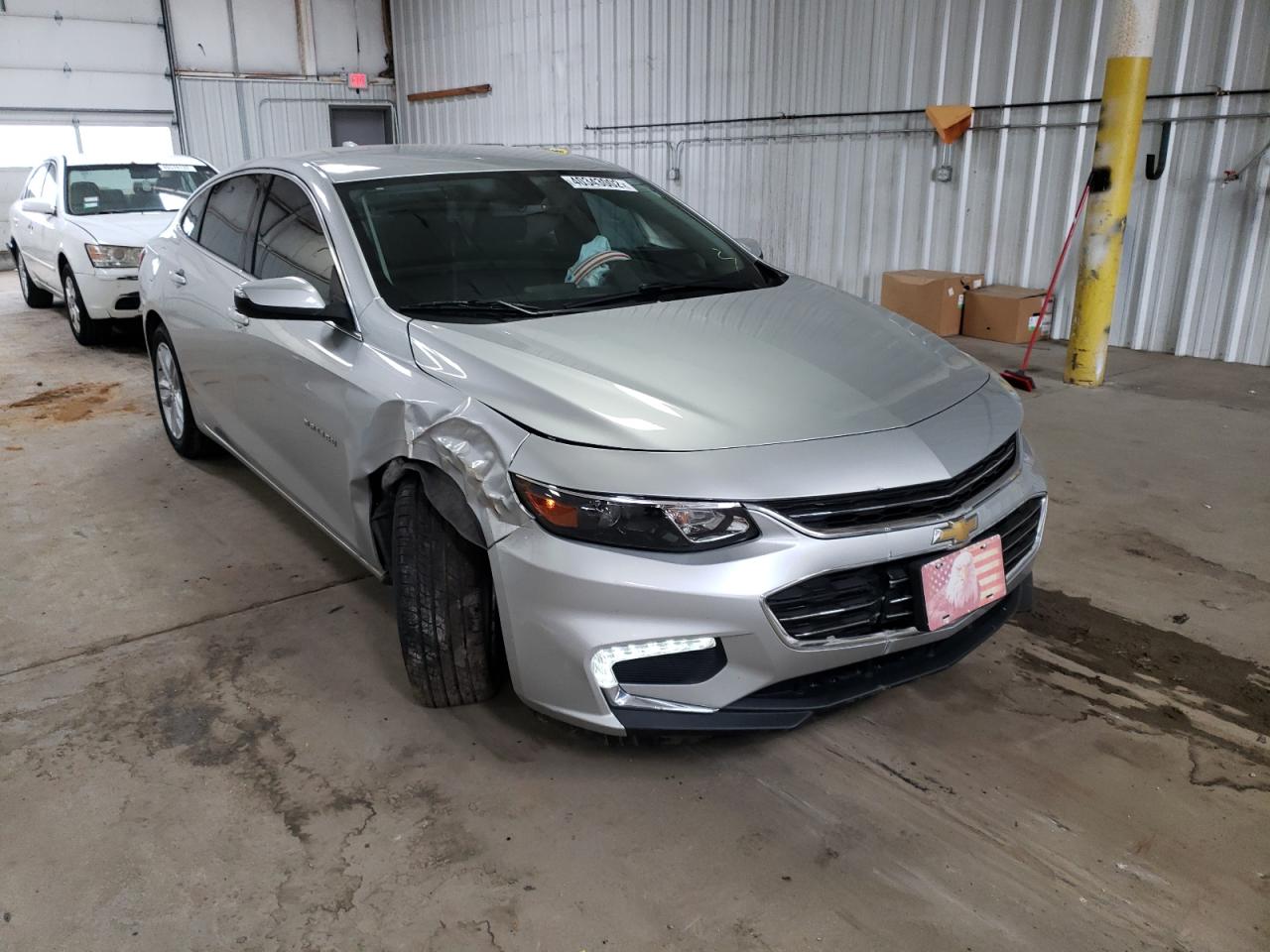 Photo 1 from auction – 2016 CHEVROLET MALIBU LT with VIN 1G1ZE5ST0GF243482