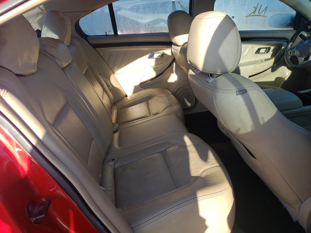 Photo 6 from auction – 2015 FORD TAURUS LIM with VIN 1FAHP2F81FG166802