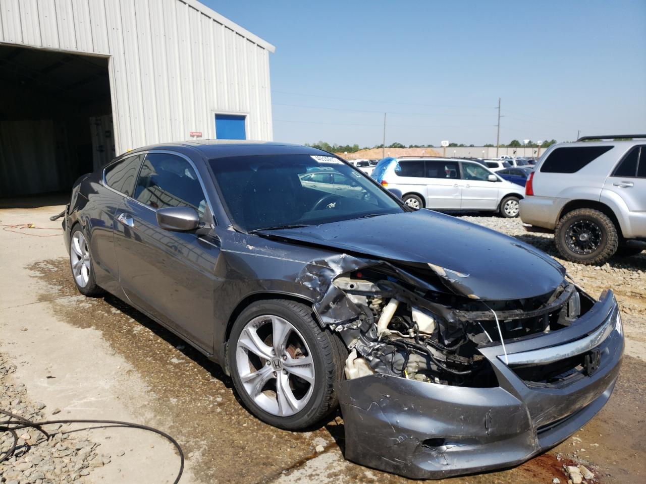Photo 1 from auction – 2011 HONDA ACCORD EXL with VIN 1HGCS2B86BA004302