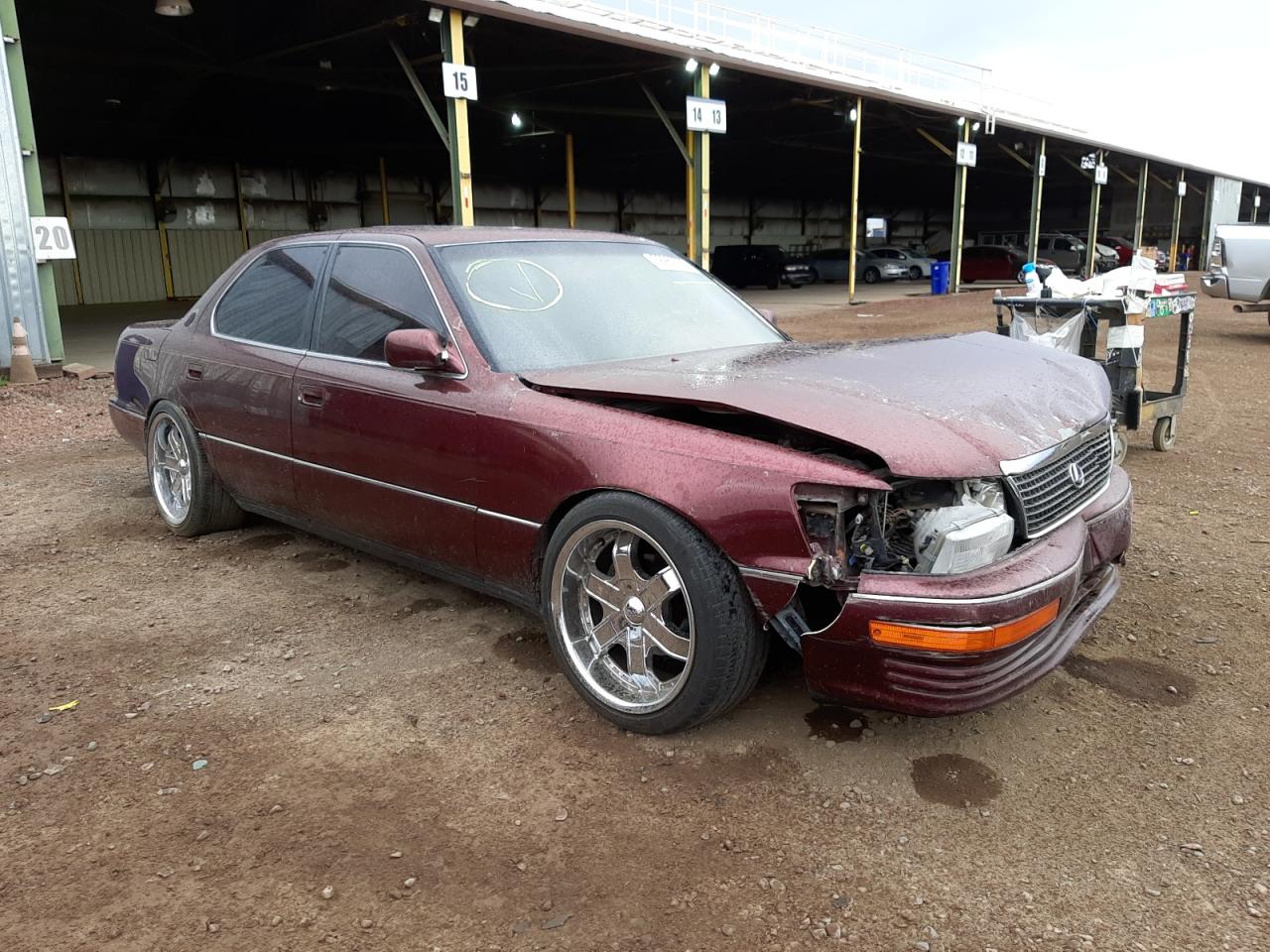 LEXUS LS 400 1990 with VIN JT8UF11E2L0043466 - Photo from auction