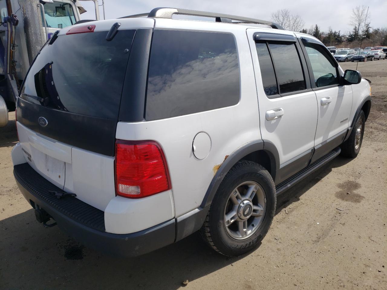 Photo 4 from auction – 2002 FORD EXPLORER X with VIN 1FMZU73E32UA34498
