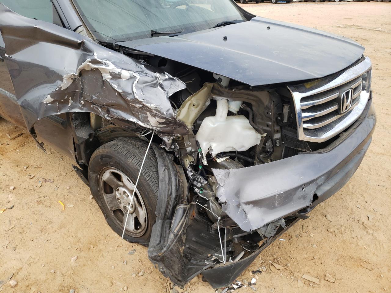 Photo 9 from auction – 2014 HONDA PILOT LX with VIN 5FNYF3H25EB022562