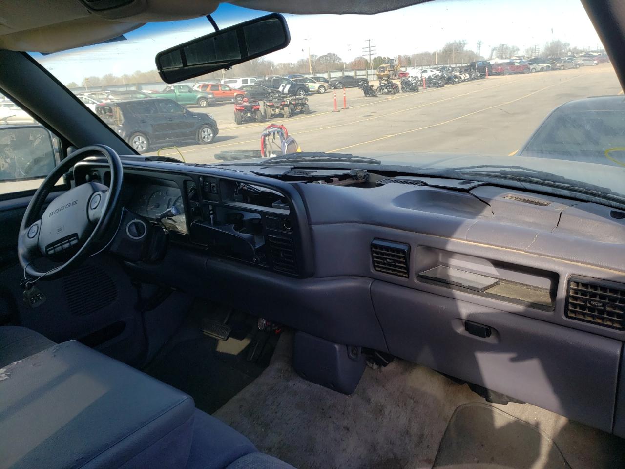 Photo 9 from auction – 1997 DODGE RAM 1500 with VIN 3B7HC13Z0VG809575