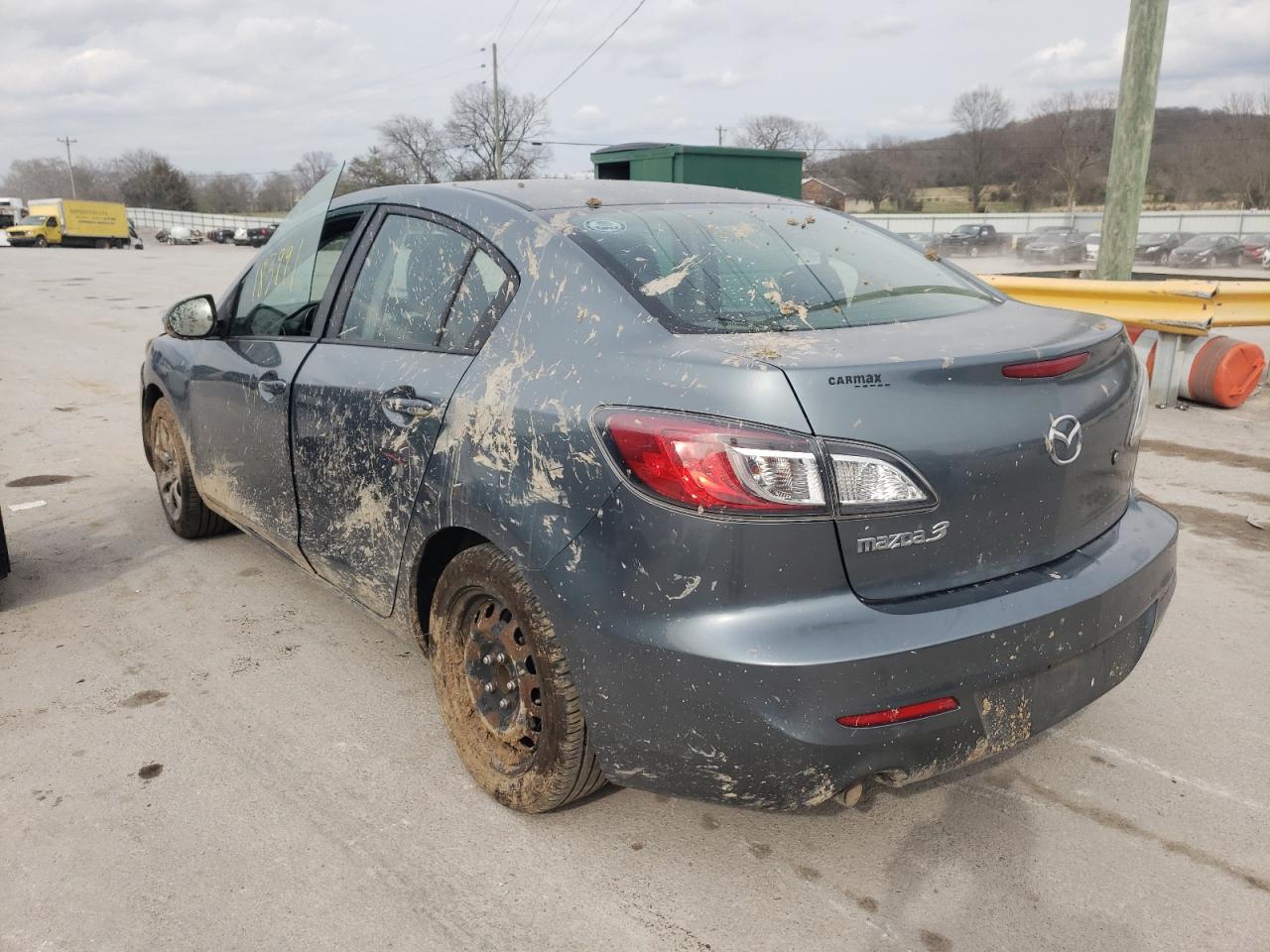 Photo 3 from auction – 2012 MAZDA 3 I with VIN JM1BL1UF5C1507656