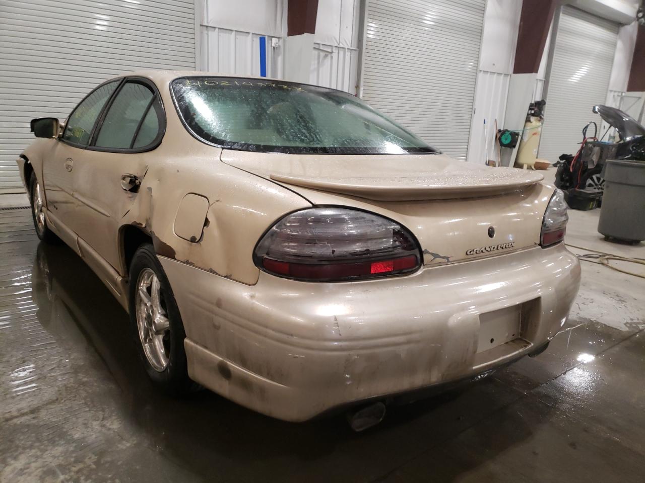 Photo 3 from auction – 2002 PONTIAC GRAND PRIX with VIN 1G2WP52K42F239931