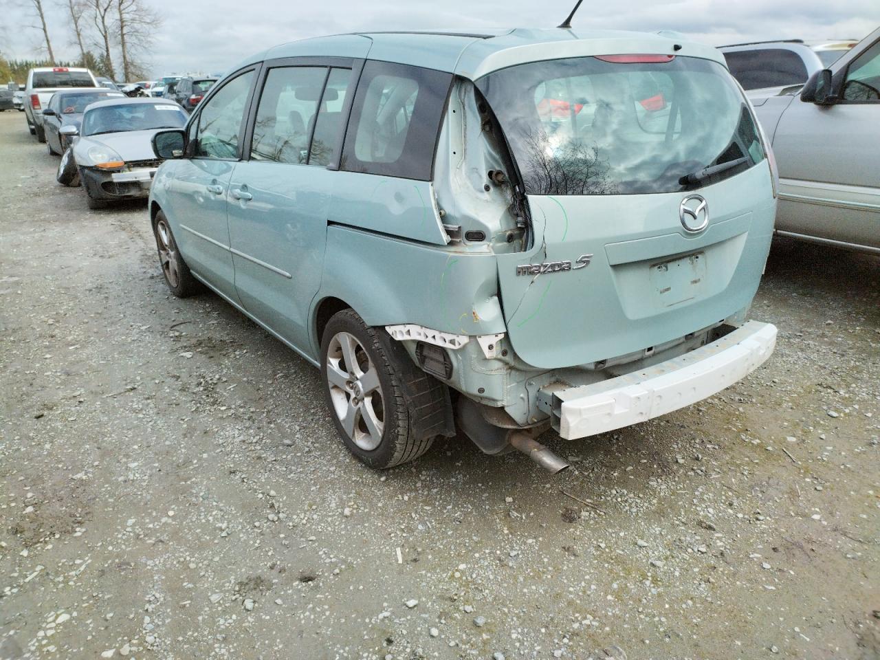 Photo 3 from auction – 2006 MAZDA 5 with VIN JM1CR293X60115063