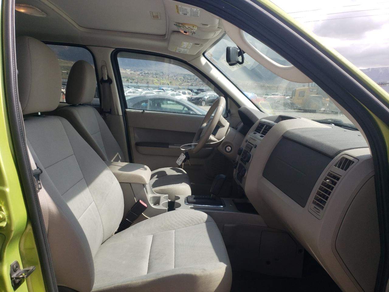 Photo 5 from auction – 2011 FORD ESCAPE XLT with VIN 1FMCU9DG3BKC23391