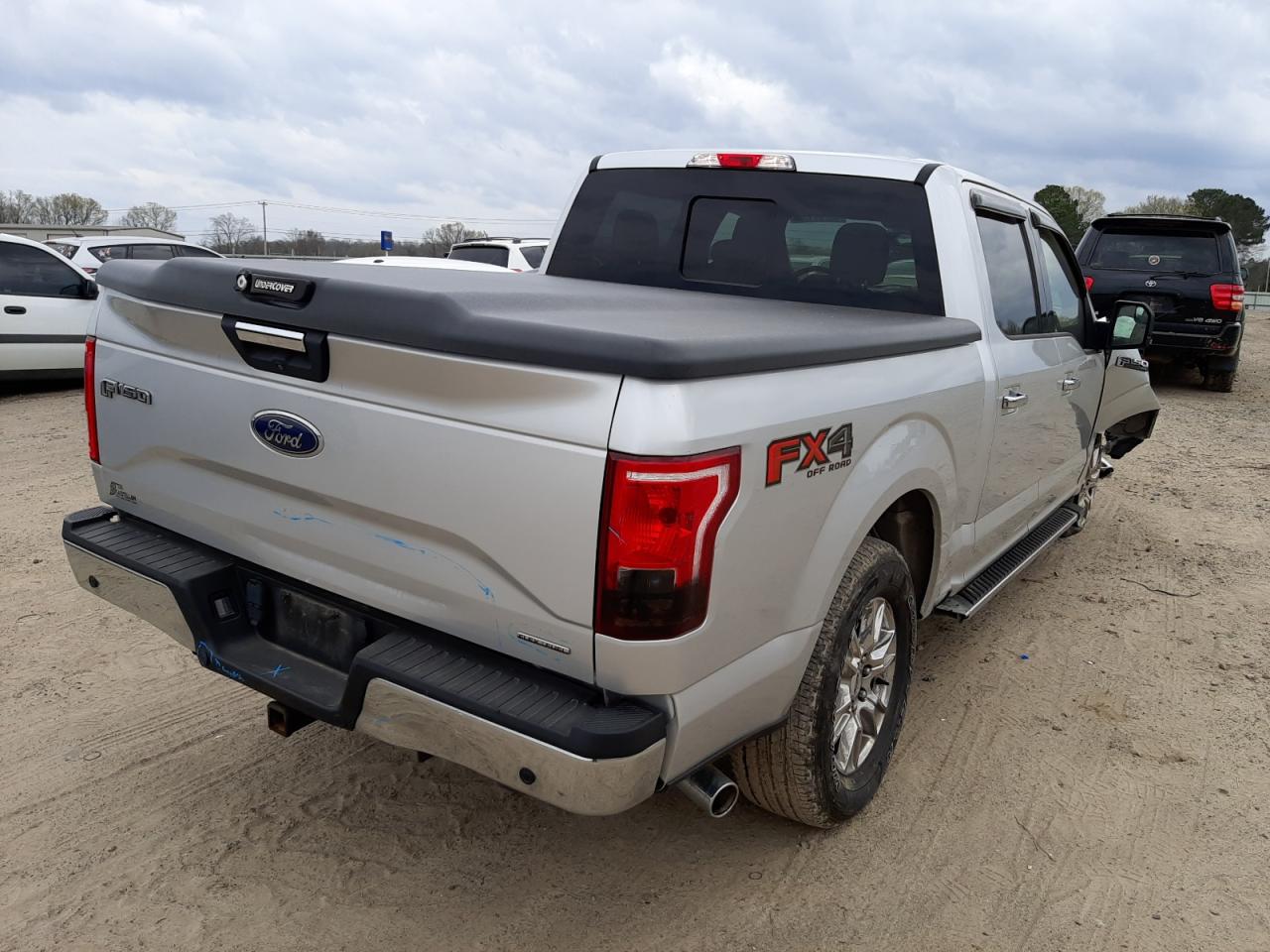 Photo 4 from auction – 2015 FORD F150 SUPER with VIN 1FTEW1EF2FKE13008