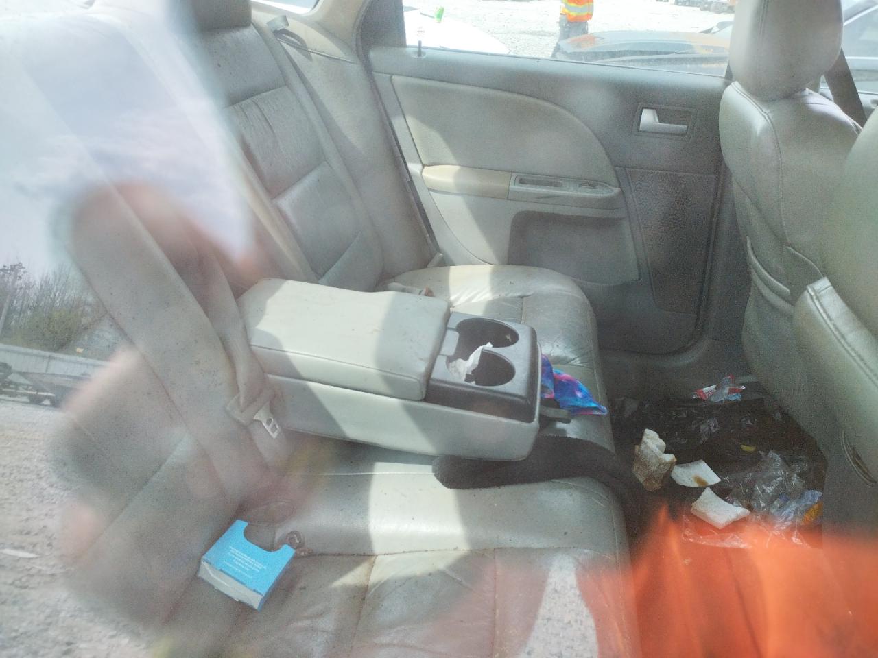 Photo 6 from auction – 2006 FORD FIVE HUNDR with VIN 1FAFP24136G160416