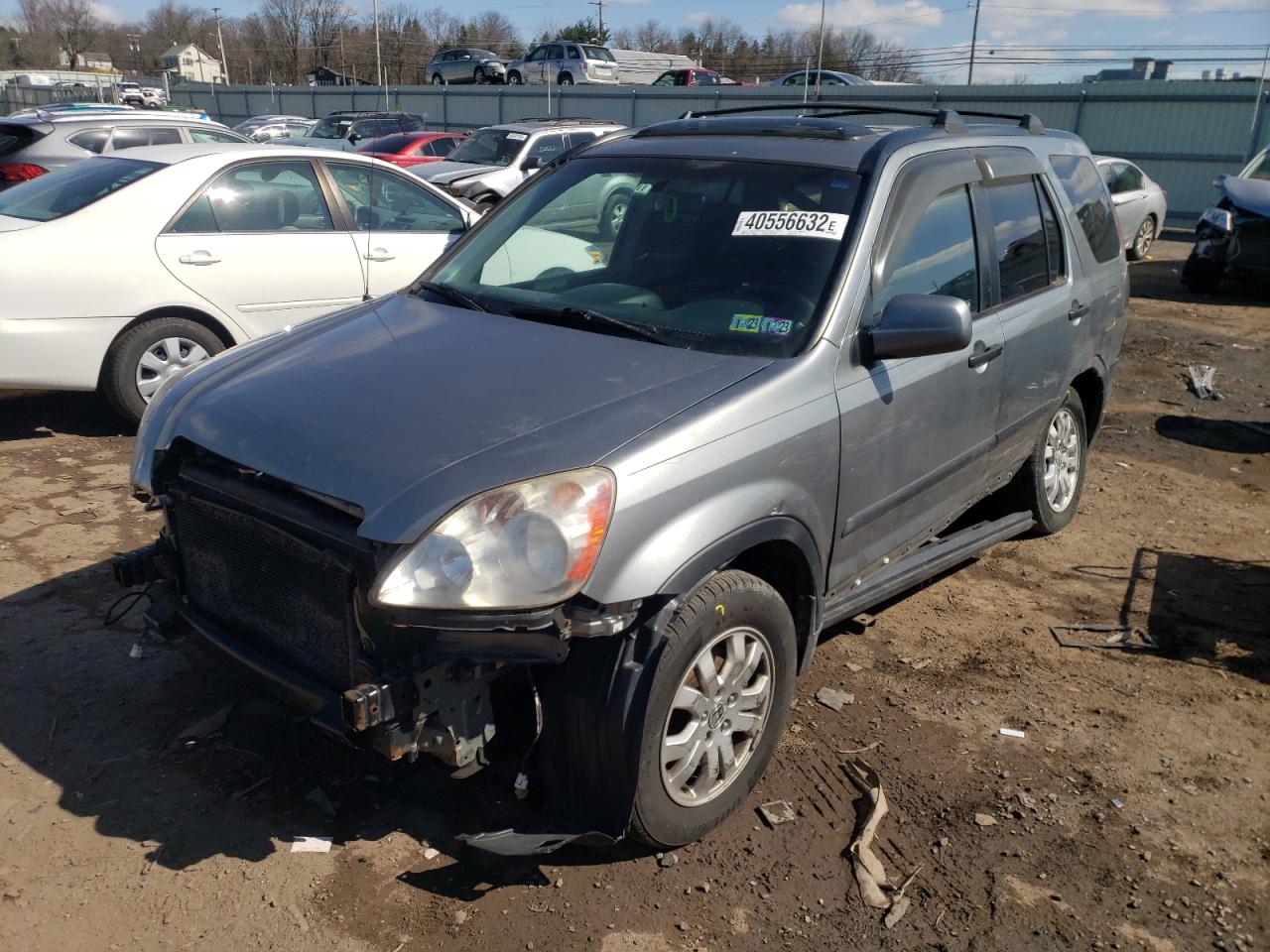 Photo 2 from auction – 2005 HONDA CR-V EX with VIN SHSRD78845U332460