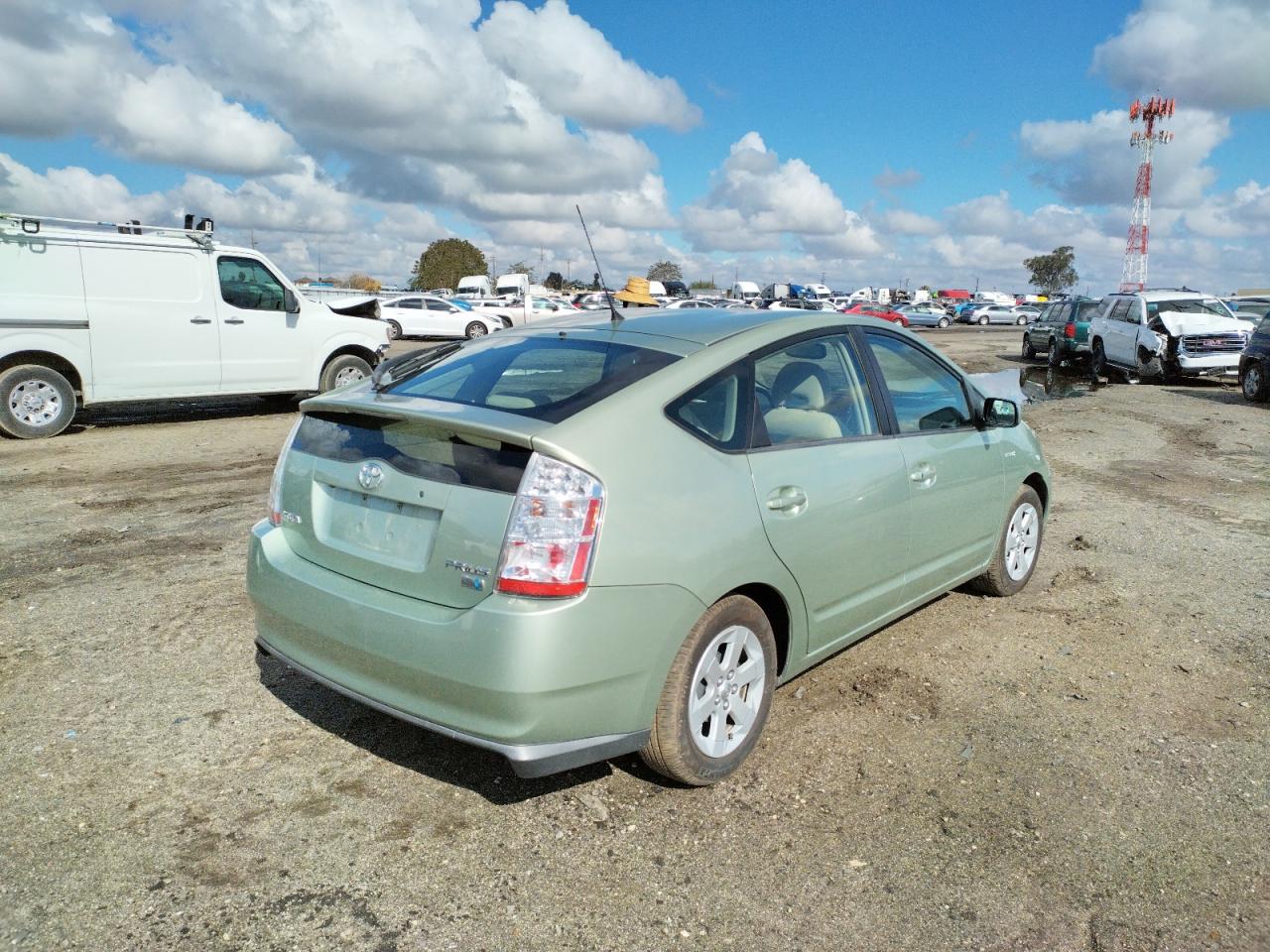 Photo 4 from auction – 2007 TOYOTA PRIUS with VIN JTDKB20U573278905