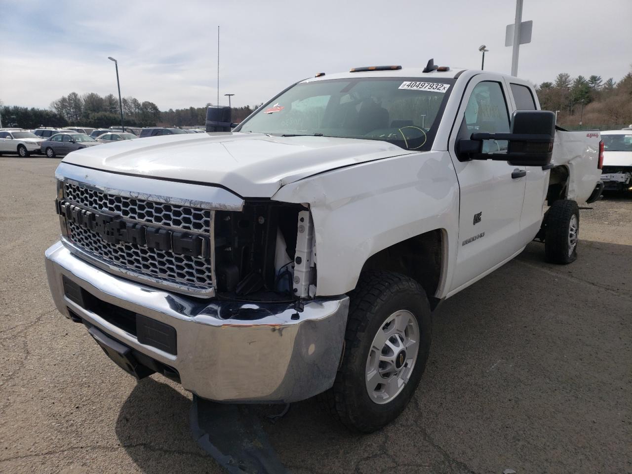 Photo 2 from auction – 2019 CHEVROLET SILVERADO with VIN 2GC2KREG8K1152953